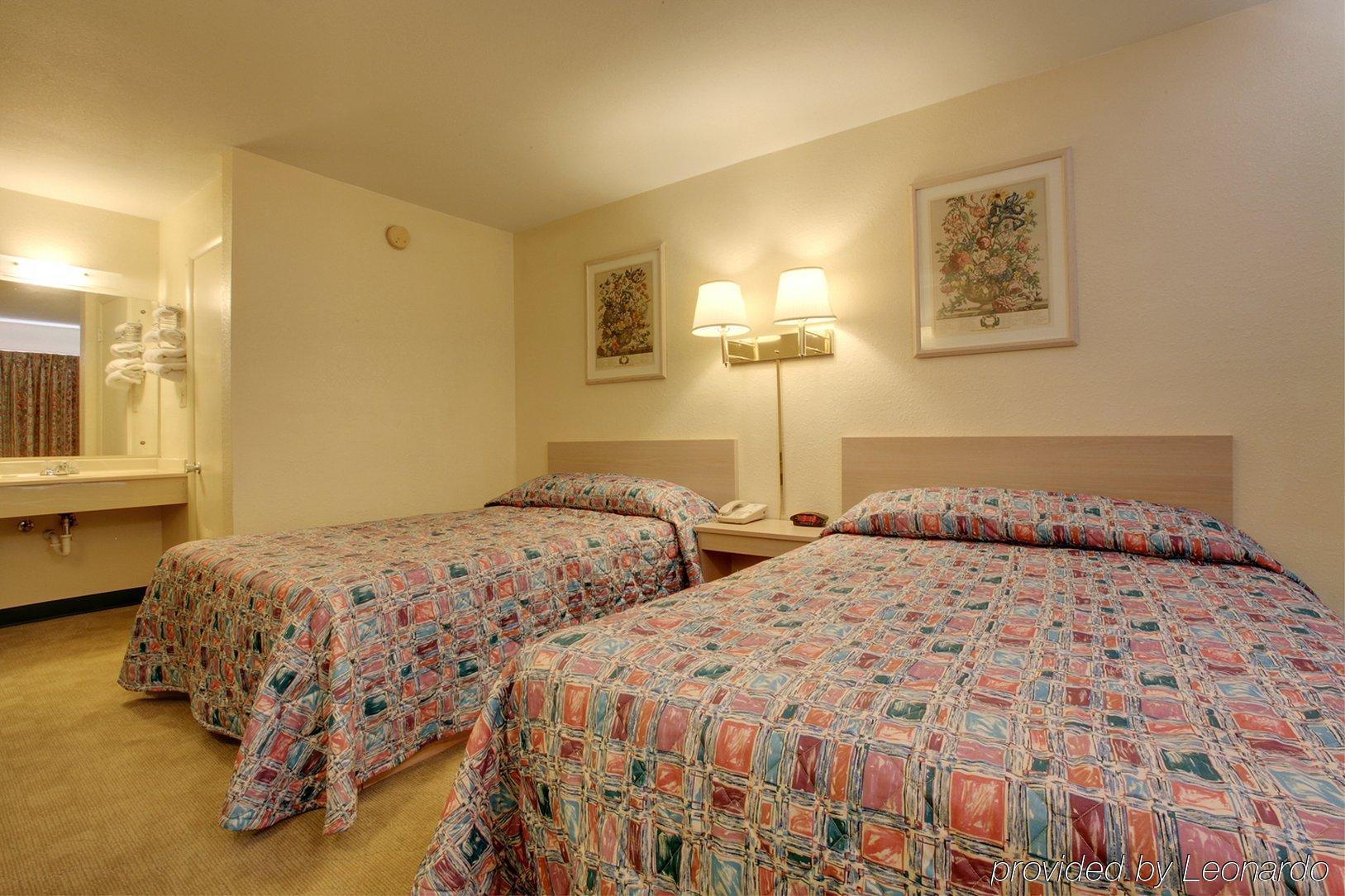 Americas Best Value Inn And Suites 卡本代尔 客房 照片